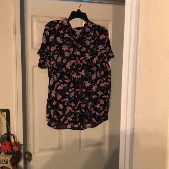 CROFT & BARROW floral pattern button up shirt with breast pockets Size Large NEW - Picture 2 of 9